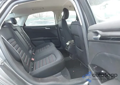 2013 Ford Fusion Se z USA, uszkodzony, nr VIN 3FA6P0H71DR355035